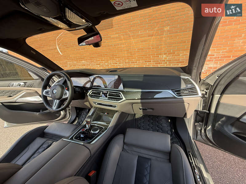 Внедорожник / Кроссовер BMW X5 M 2022 в Киеве