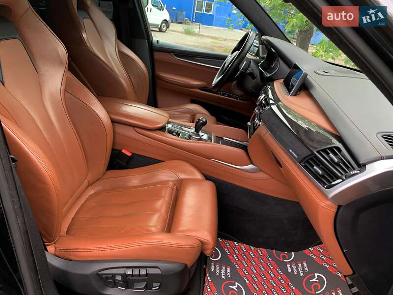Внедорожник / Кроссовер BMW X5 M 2016 в Киеве
