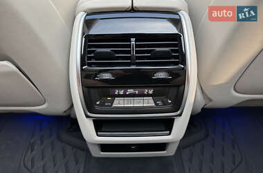 Внедорожник / Кроссовер BMW X5 M 2020 в 