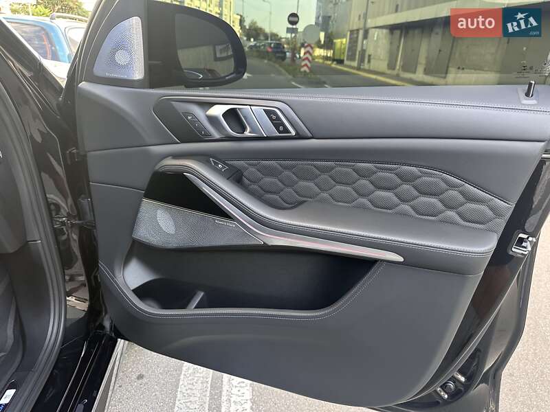 Внедорожник / Кроссовер BMW X5 M 2022 в Киеве фото 48 Внедорожник / Кроссовер BMW X5 M 2022 в Киеве
