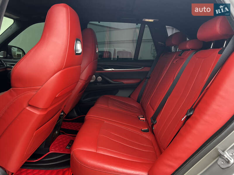 Внедорожник / Кроссовер BMW X5 M 2015 в Одессе