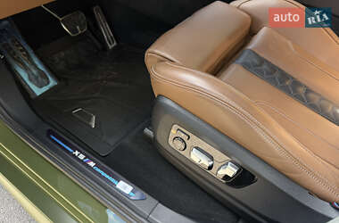 Внедорожник / Кроссовер BMW X5 M 2022 в 
