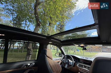 Внедорожник / Кроссовер BMW X5 M 2022 в 