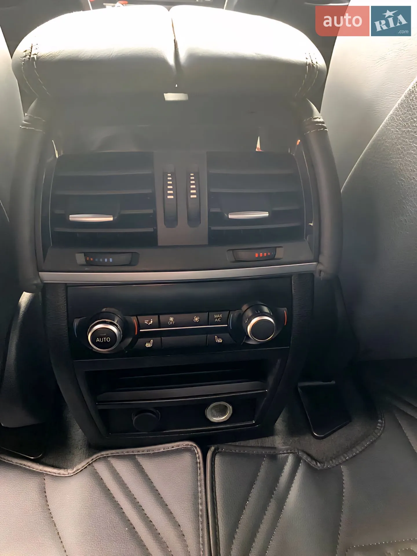 2015 BMW X5 M - мініатюра 35