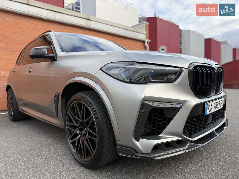 Внедорожник / Кроссовер BMW X5 M 2022 в Киеве