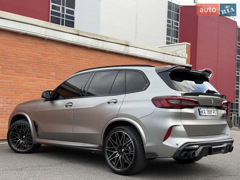 Внедорожник / Кроссовер BMW X5 M 2022 в Киеве