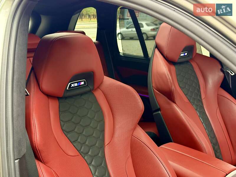 Внедорожник / Кроссовер BMW X5 M 2021 в Днепре фото 42 Внедорожник / Кроссовер BMW X5 M 2021 в Днепре