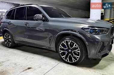 Внедорожник / Кроссовер BMW X5 M 2022 в 