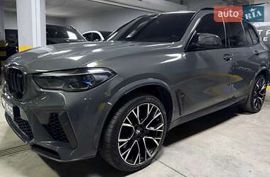 Внедорожник / Кроссовер BMW X5 M 2022 в 
