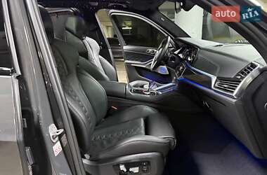 Внедорожник / Кроссовер BMW X5 M 2022 в 
