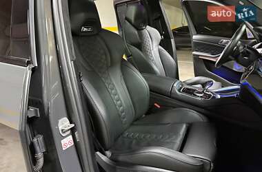 Внедорожник / Кроссовер BMW X5 M 2022 в 