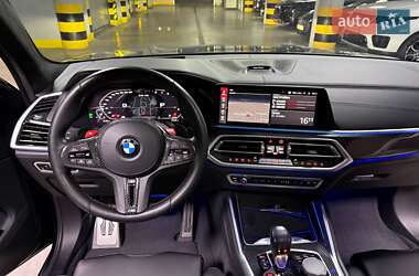 Внедорожник / Кроссовер BMW X5 M 2022 в 