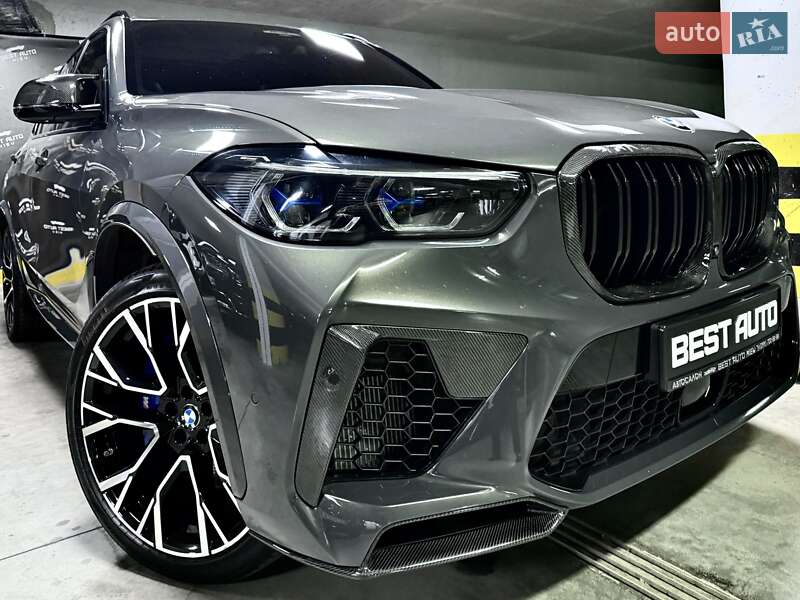 Внедорожник / Кроссовер BMW X5 M 2022 в 