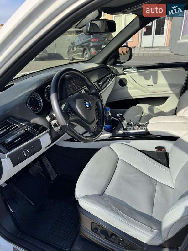 Внедорожник / Кроссовер BMW X5 M 2011 в Хмельницком