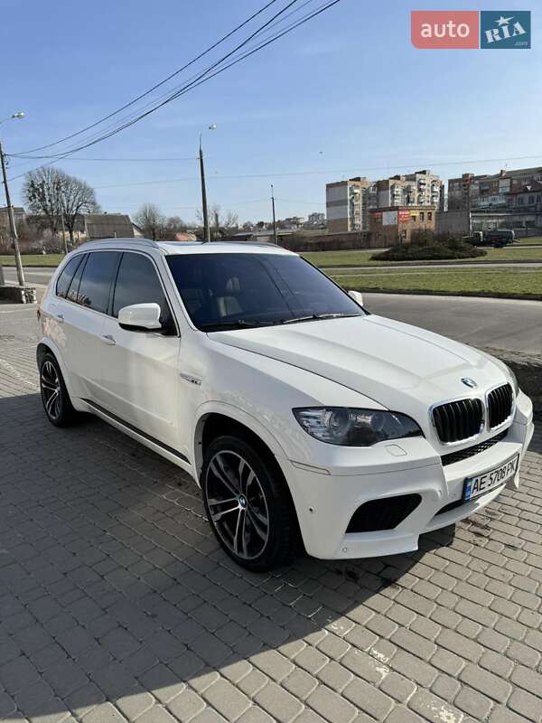Внедорожник / Кроссовер BMW X5 M 2011 в Хмельницком