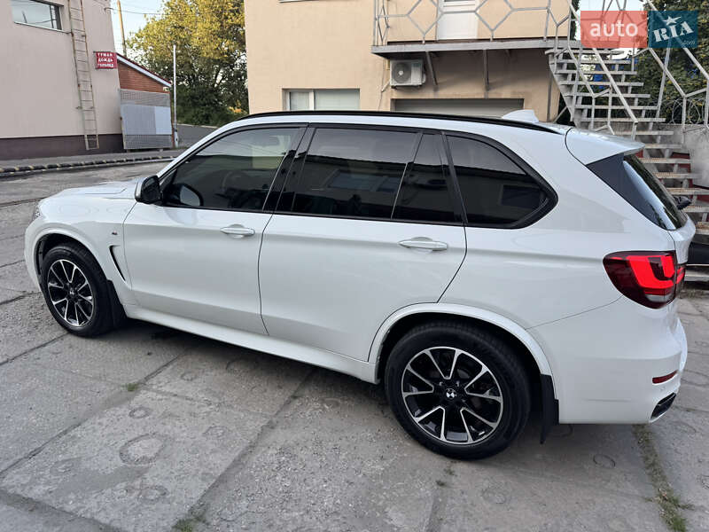 Позашляховик / Кросовер BMW X5 M 2014 в Дніпрі фото 5 Позашляховик / Кросовер BMW X5 M 2014 в Дніпрі