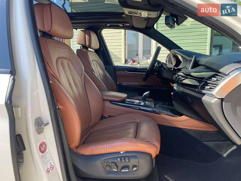 Внедорожник / Кроссовер BMW X5 M 2014 в Киеве