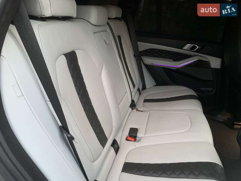 Позашляховик / Кросовер BMW X5 M 2020 в Дрогобичі фото 35 Позашляховик / Кросовер BMW X5 M 2020 в Дрогобичі