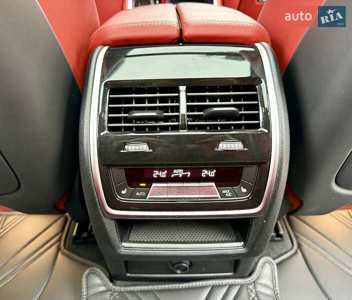 Внедорожник / Кроссовер BMW X5 M 2021 в Днепре фото 32 Внедорожник / Кроссовер BMW X5 M 2021 в Днепре