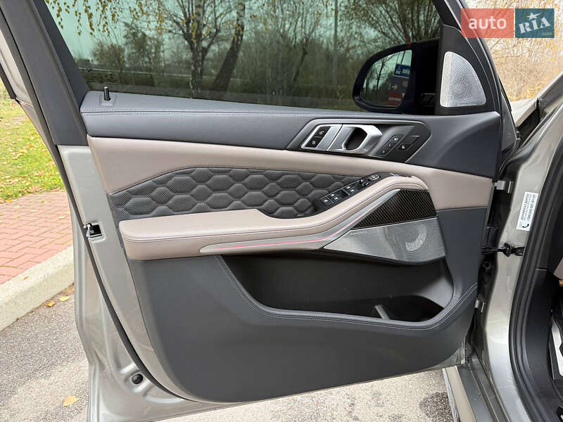 Внедорожник / Кроссовер BMW X5 M 2022 в Киеве фото 57 Внедорожник / Кроссовер BMW X5 M 2022 в Киеве