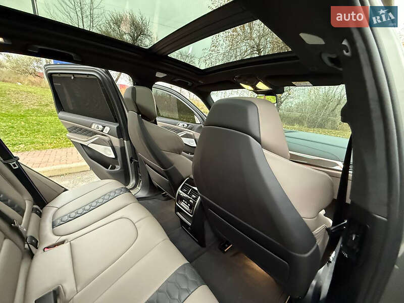 Внедорожник / Кроссовер BMW X5 M 2022 в Киеве фото 72 Внедорожник / Кроссовер BMW X5 M 2022 в Киеве