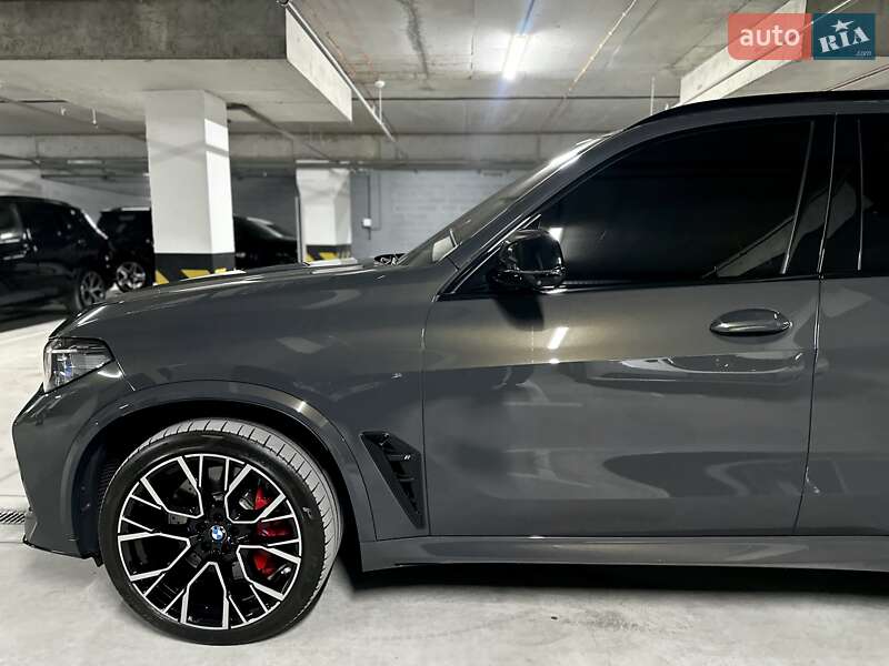 Внедорожник / Кроссовер BMW X5 M 2022 в Днепре
