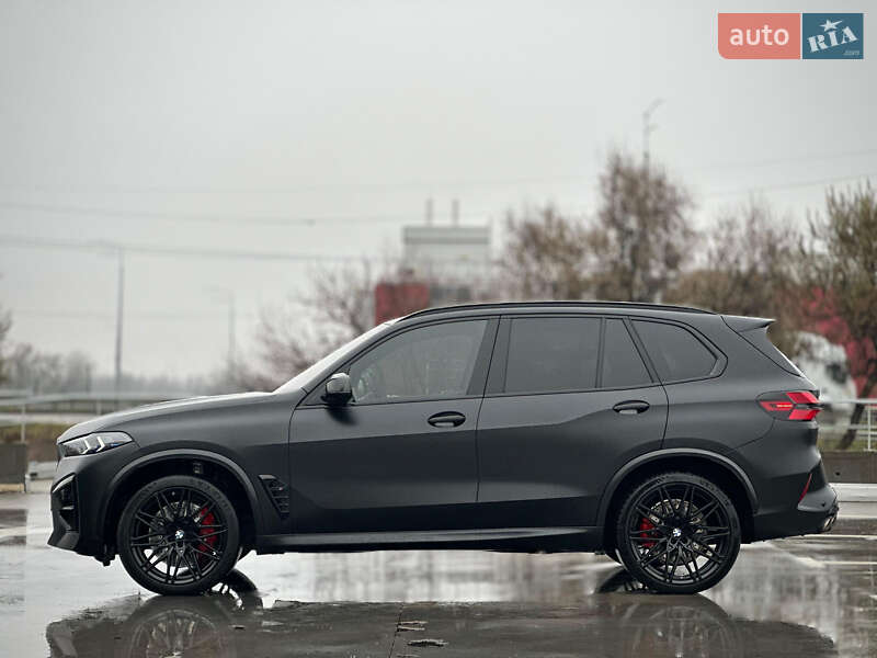 Внедорожник / Кроссовер BMW X5 M 2024 в Киеве