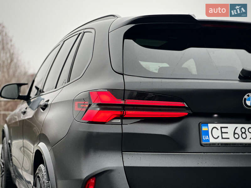 Внедорожник / Кроссовер BMW X5 M 2024 в Киеве