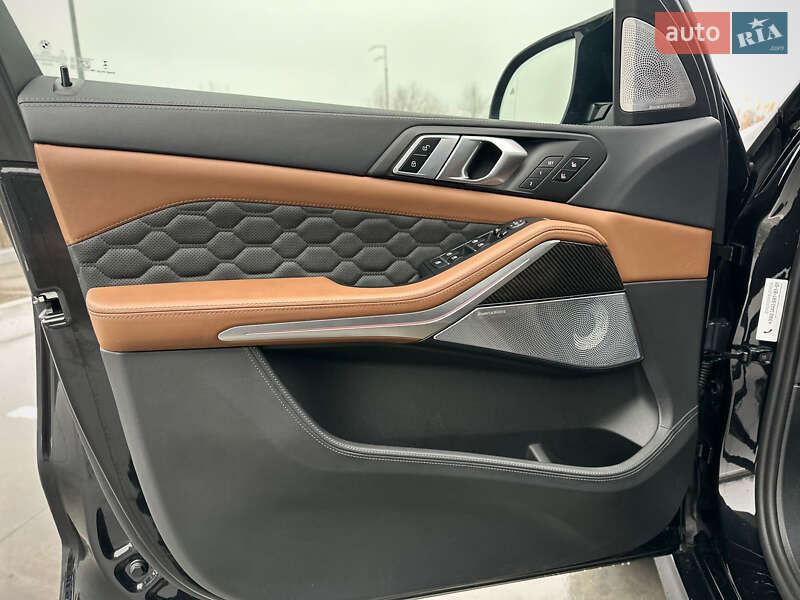 Внедорожник / Кроссовер BMW X5 M 2024 в Киеве