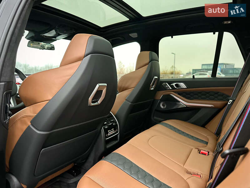 Внедорожник / Кроссовер BMW X5 M 2024 в Киеве