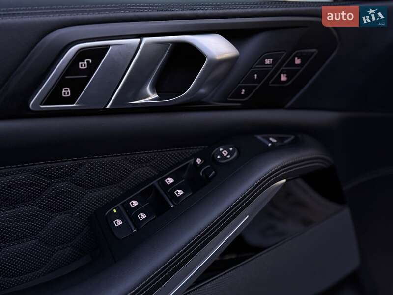 Внедорожник / Кроссовер BMW X5 M 2022 в Тернополе