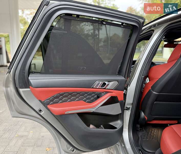 Внедорожник / Кроссовер BMW X5 M 2021 в Днепре