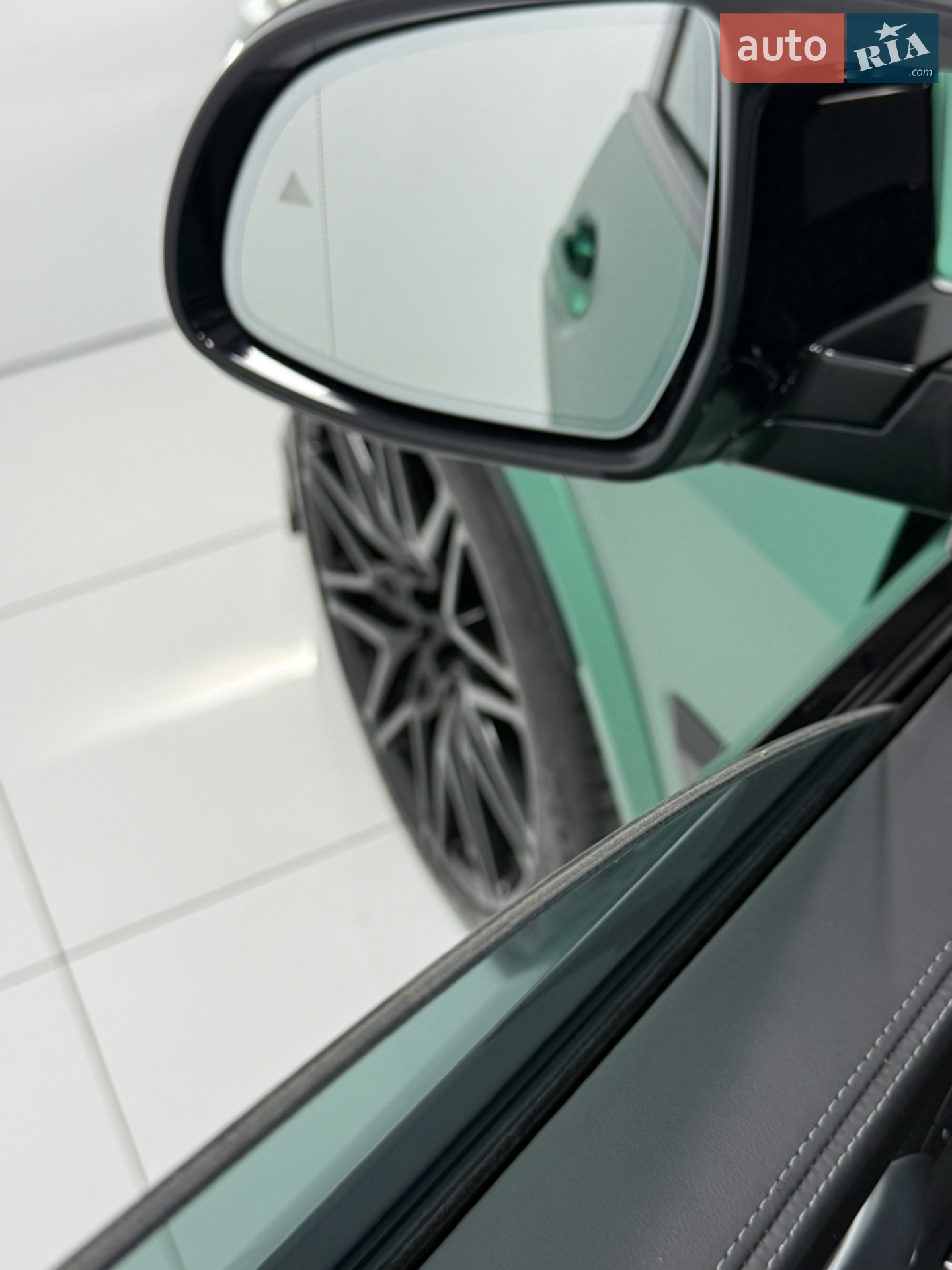 2023 BMW X5 M - мініатюра 18
