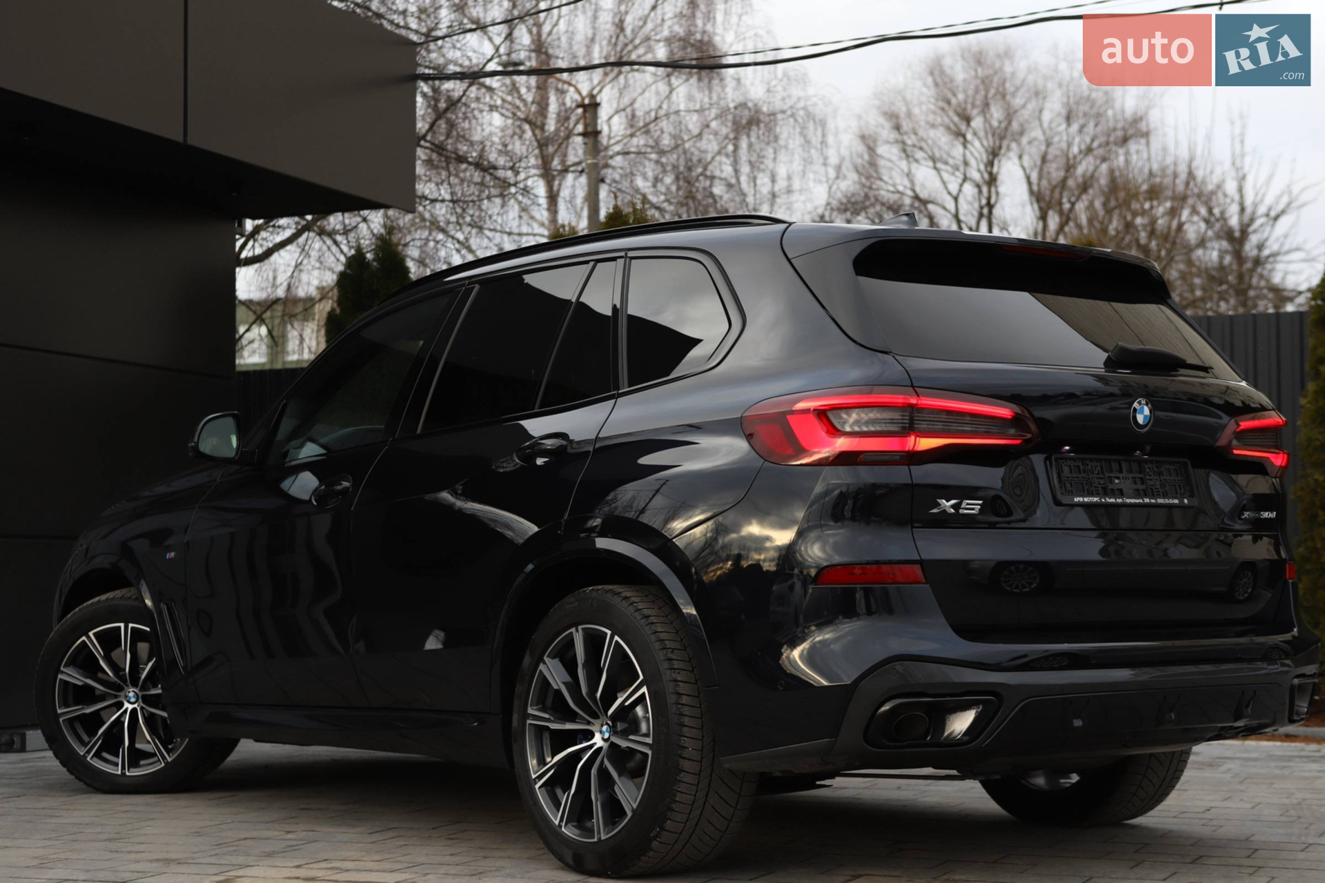 2021 BMW X5 M - мініатюра 25