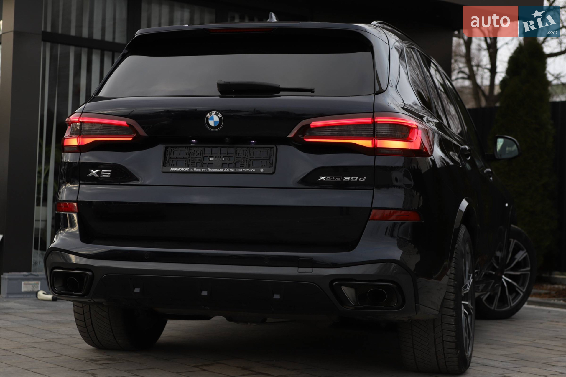 2021 BMW X5 M - мініатюра 35