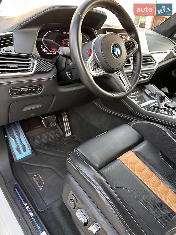 Внедорожник / Кроссовер BMW X5 M 2022 в Киеве