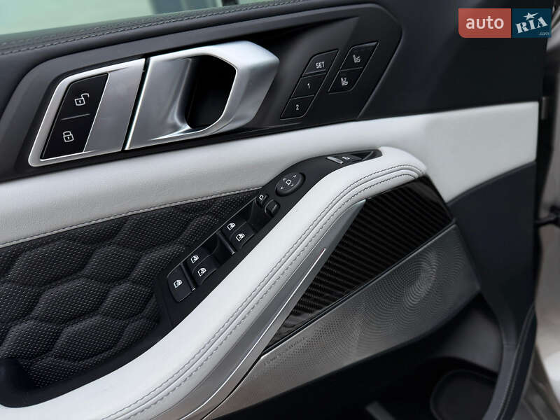 Позашляховик / Кросовер BMW X5 M 2020 в Києві