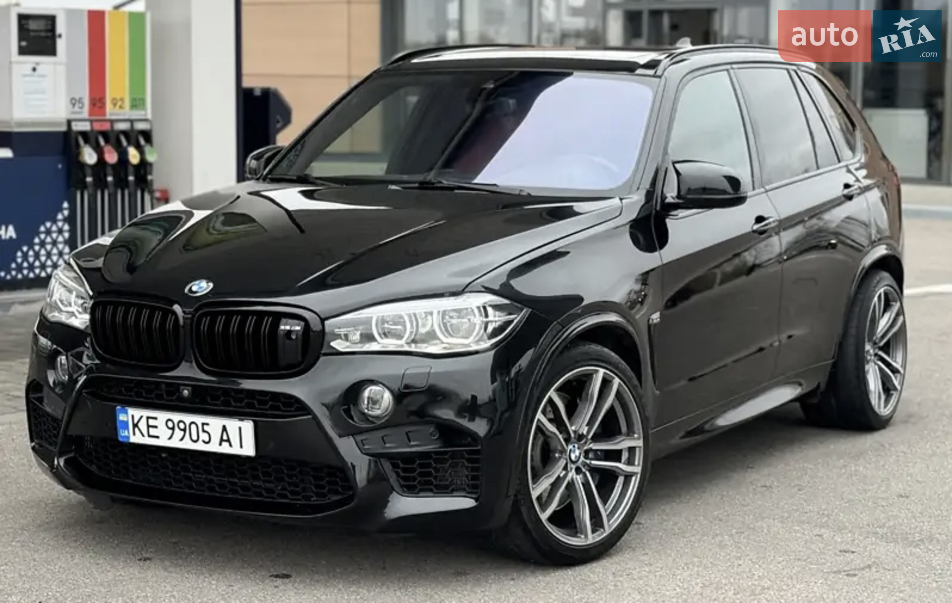 2015 BMW X5 M - мініатюра 2