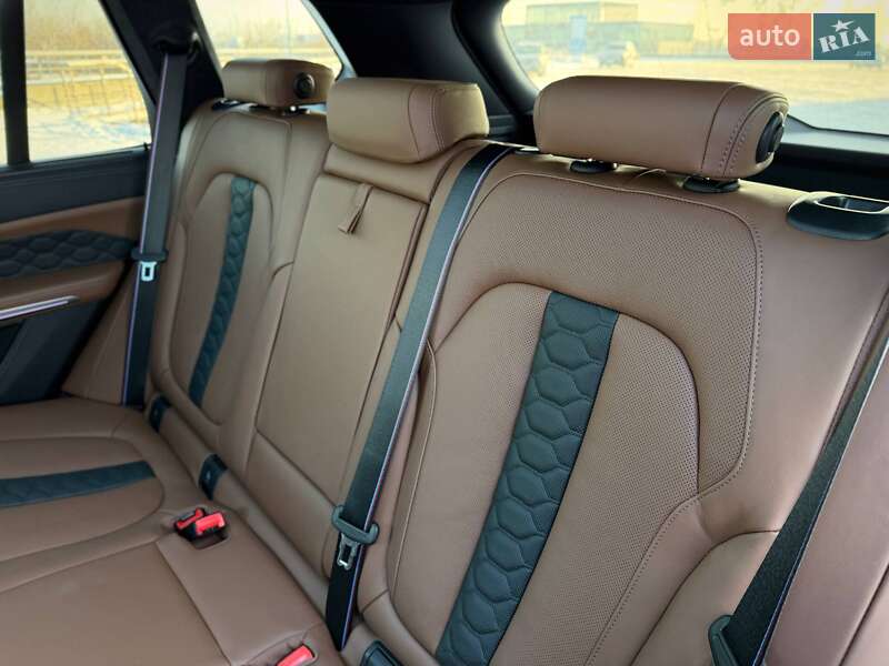 Позашляховик / Кросовер BMW X5 M 2024 в Києві