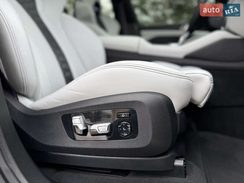 Внедорожник / Кроссовер BMW X5 M 2022 в Львове