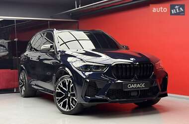 Внедорожник / Кроссовер BMW X5 M 2022 в Киеве