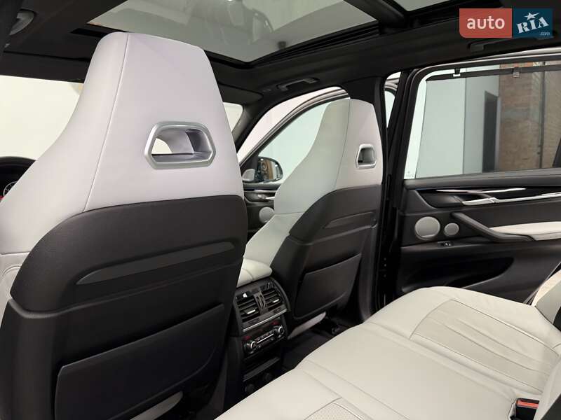 Внедорожник / Кроссовер BMW X5 M 2016 в Киеве