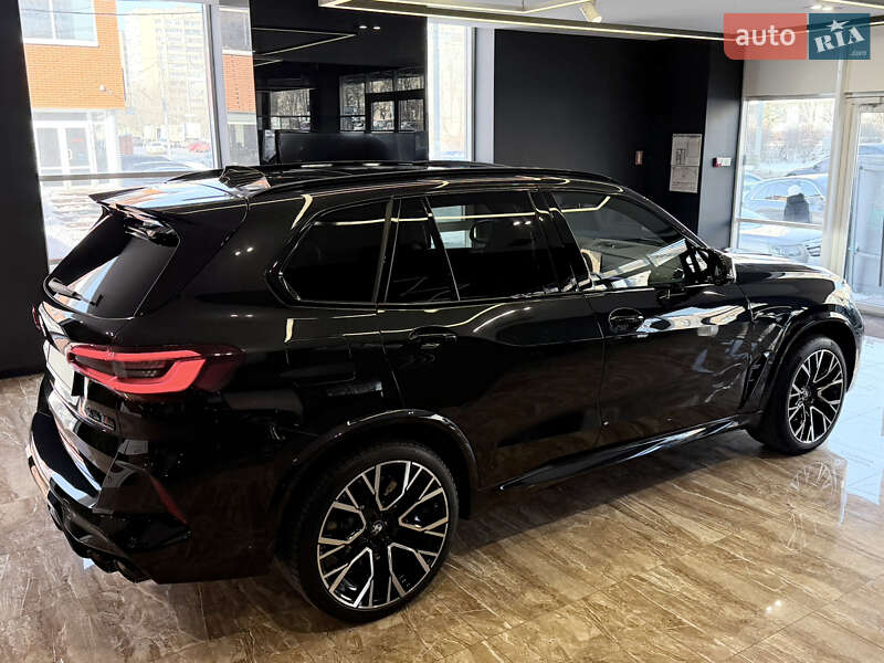 Внедорожник / Кроссовер BMW X5 M 2022 в Киеве