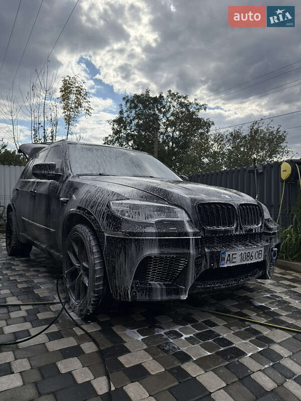 Внедорожник / Кроссовер BMW X5 M 2011 в Днепре
