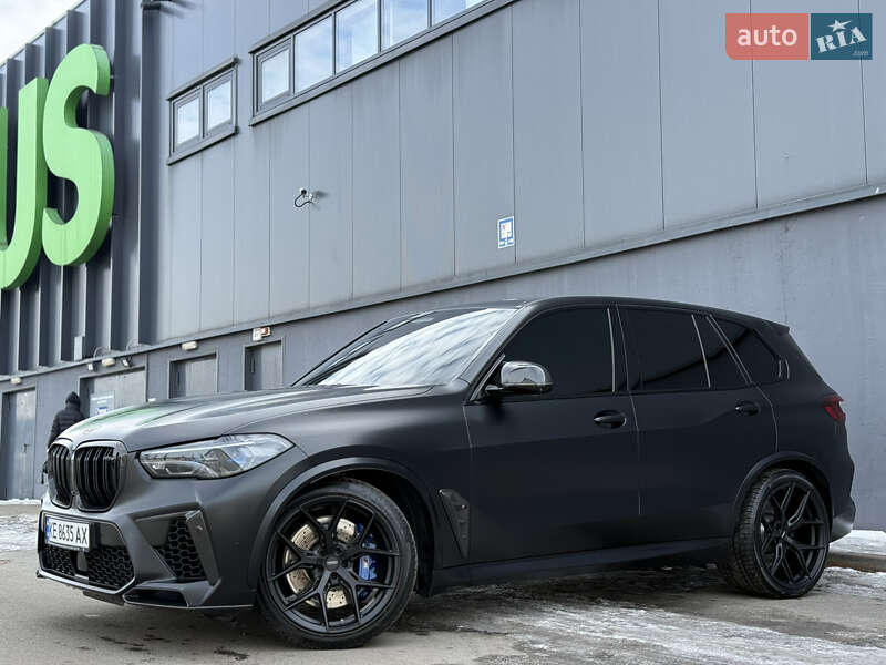 Внедорожник / Кроссовер BMW X5 M 2022 в Киеве
