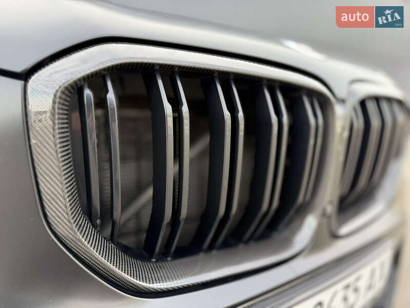 Внедорожник / Кроссовер BMW X5 M 2022 в Киеве