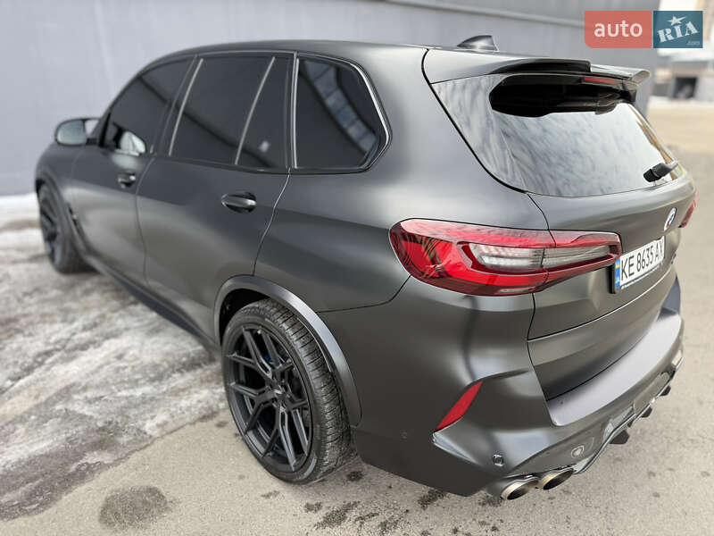 Внедорожник / Кроссовер BMW X5 M 2022 в Киеве