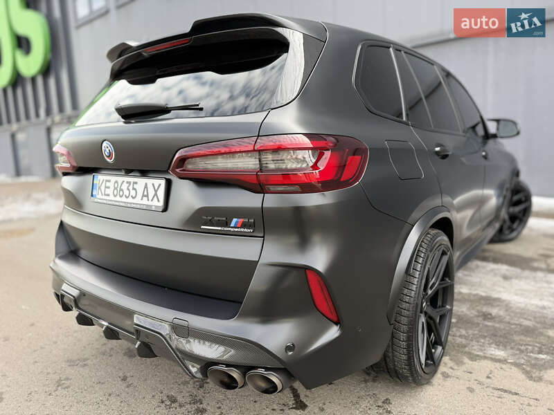 Внедорожник / Кроссовер BMW X5 M 2022 в Киеве