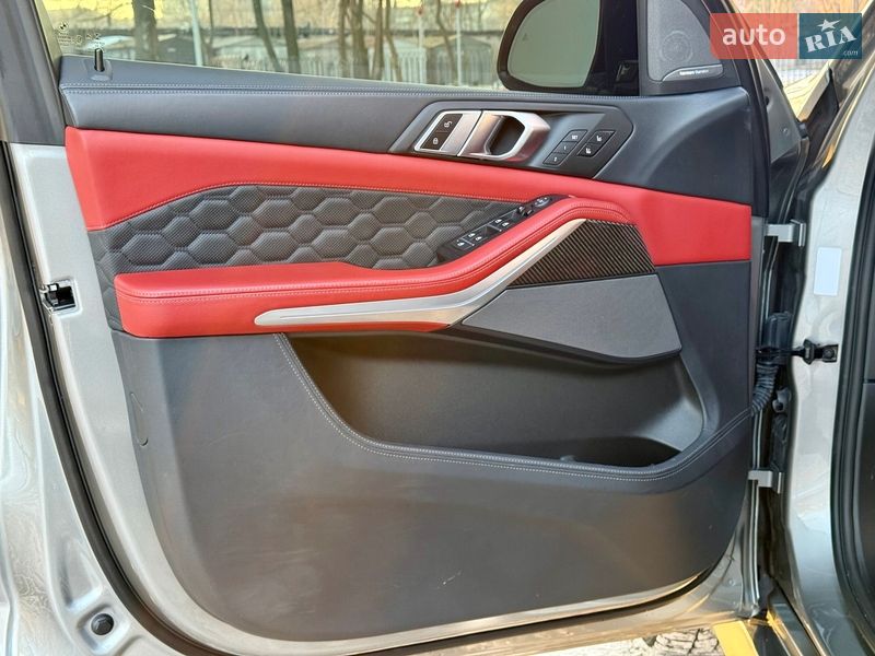 Позашляховик / Кросовер BMW X5 M 2021 в Дніпрі