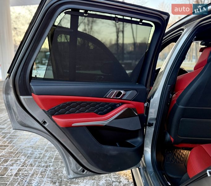 Позашляховик / Кросовер BMW X5 M 2021 в Дніпрі